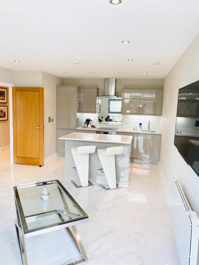 Superior Apartment In Cardiff City Centre Dış mekan fotoğraf