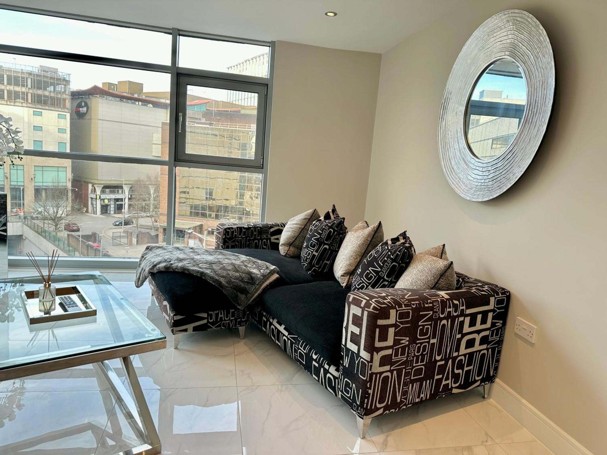 Superior Apartment In Cardiff City Centre Dış mekan fotoğraf