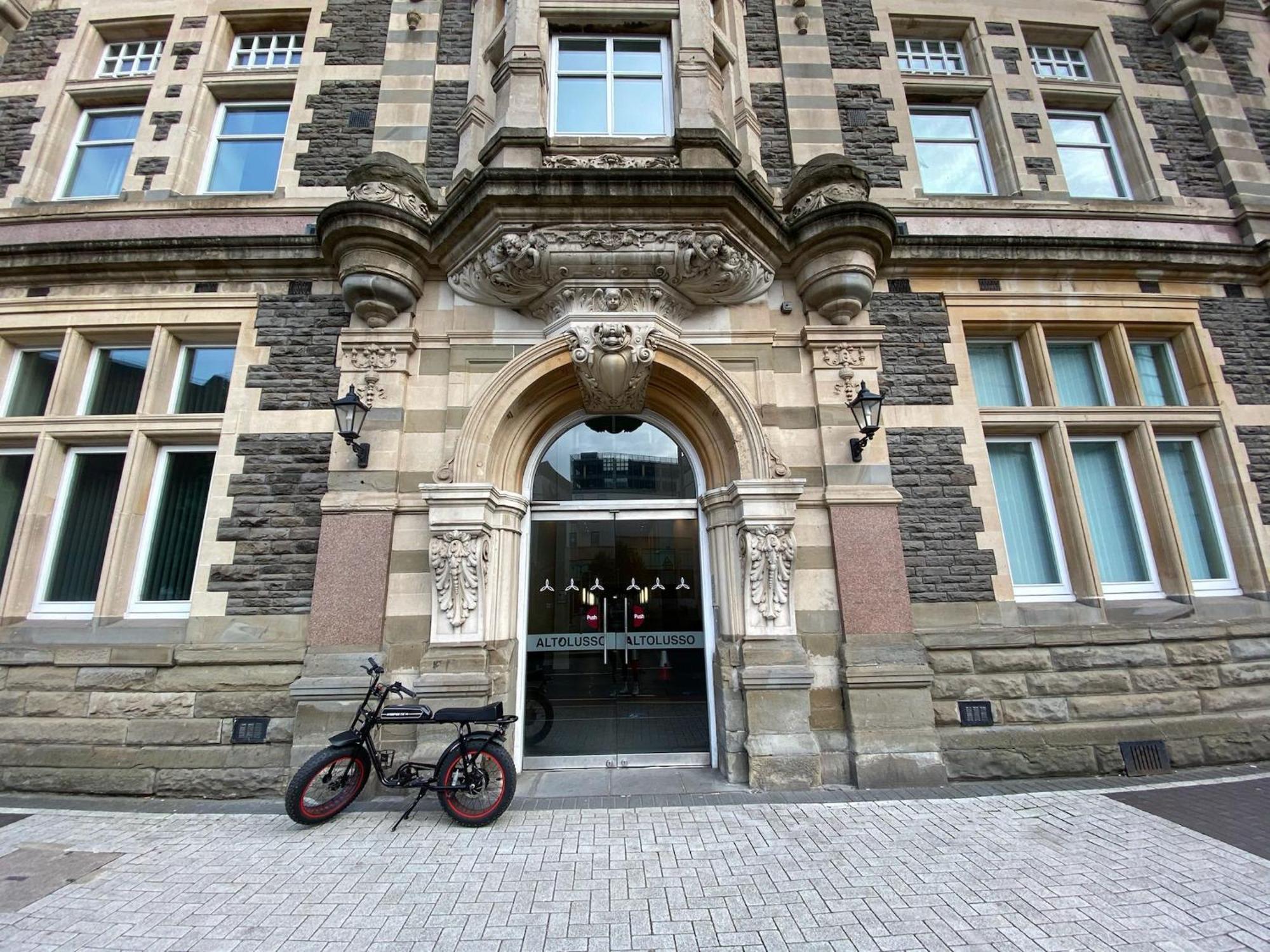 Superior Apartment In Cardiff City Centre Dış mekan fotoğraf